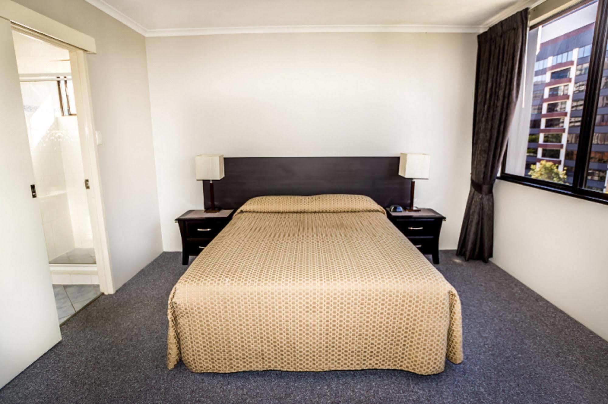 แอสเตอร์ เซอร์วิส อพาร์ตเมนต์ บริสเบน Aparthotel ภายนอก รูปภาพ