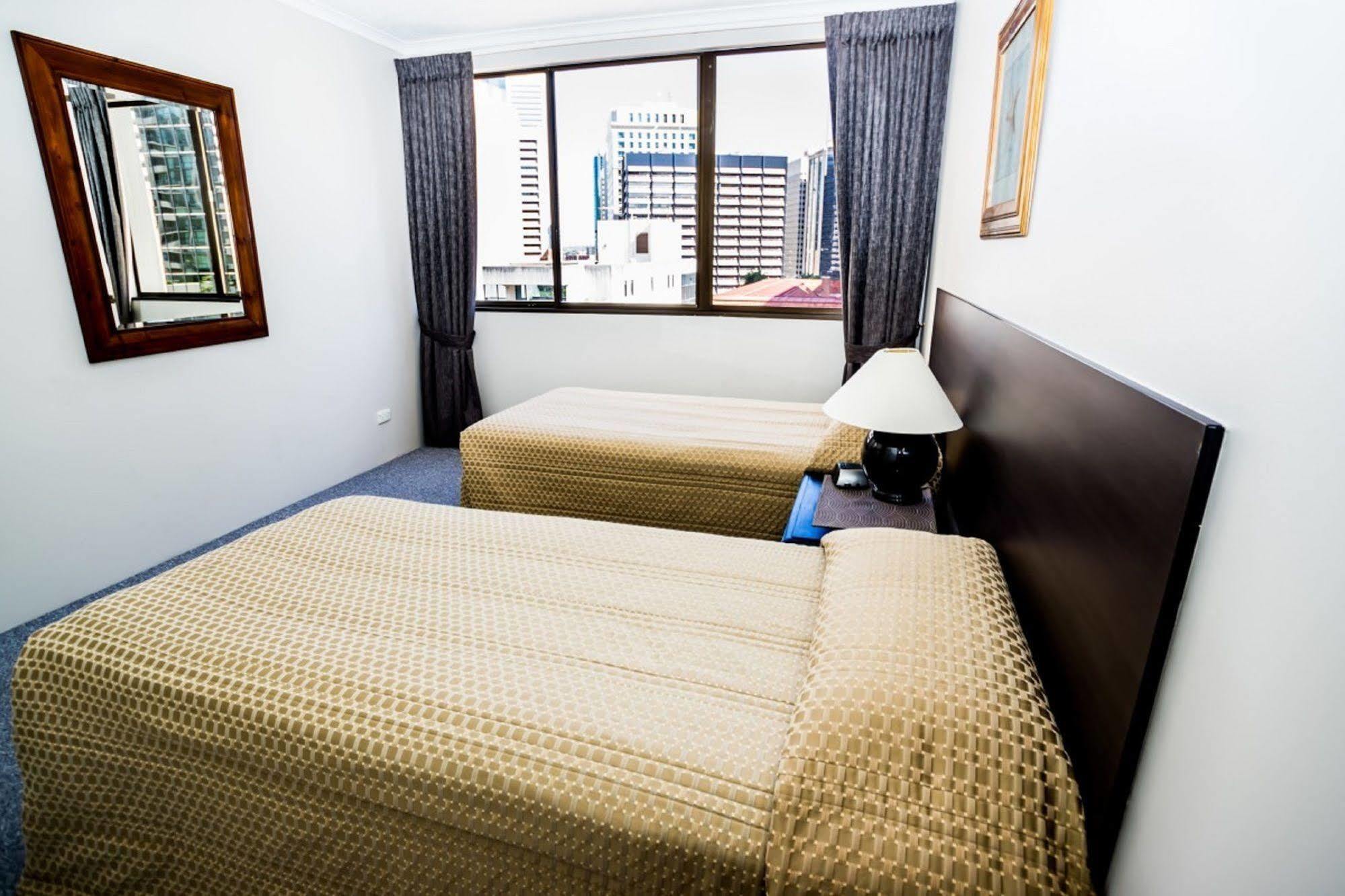 แอสเตอร์ เซอร์วิส อพาร์ตเมนต์ บริสเบน Aparthotel ภายนอก รูปภาพ
